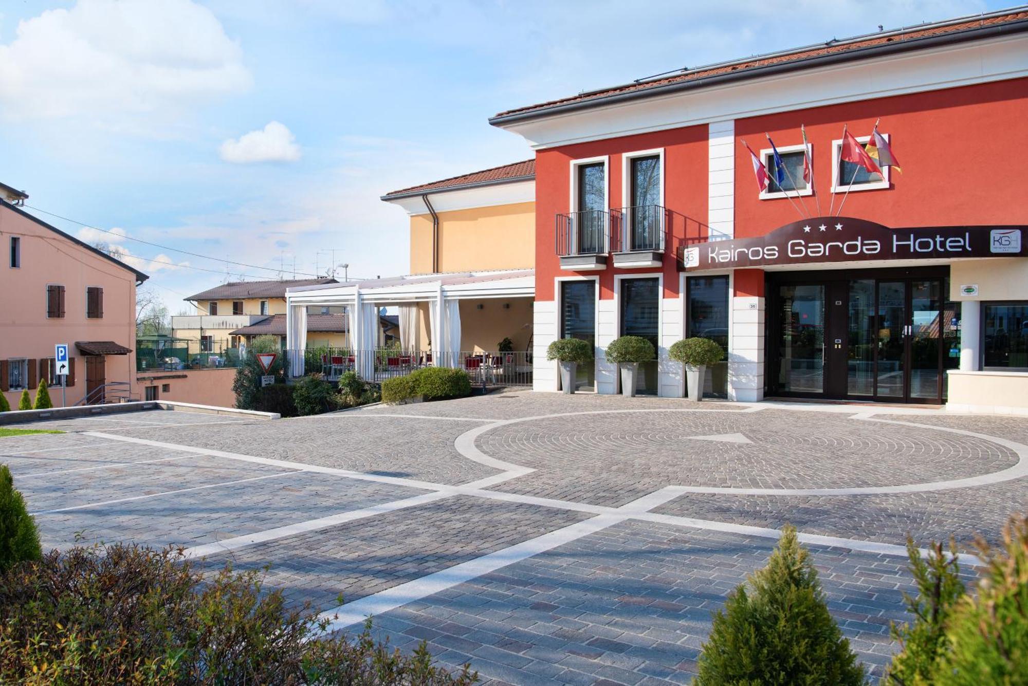 Kairos Garda Hotel Castelnuovo del Garda Exterior photo